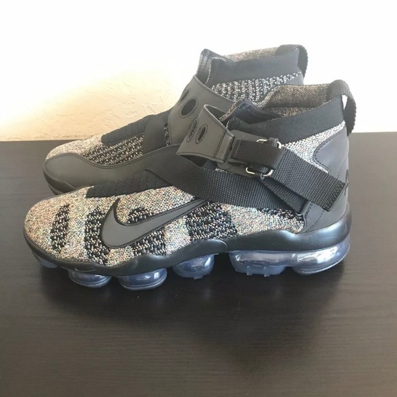 Nike Vapormax Premier Flyknit STYLE AO3241-003 - Picture 2 of 7